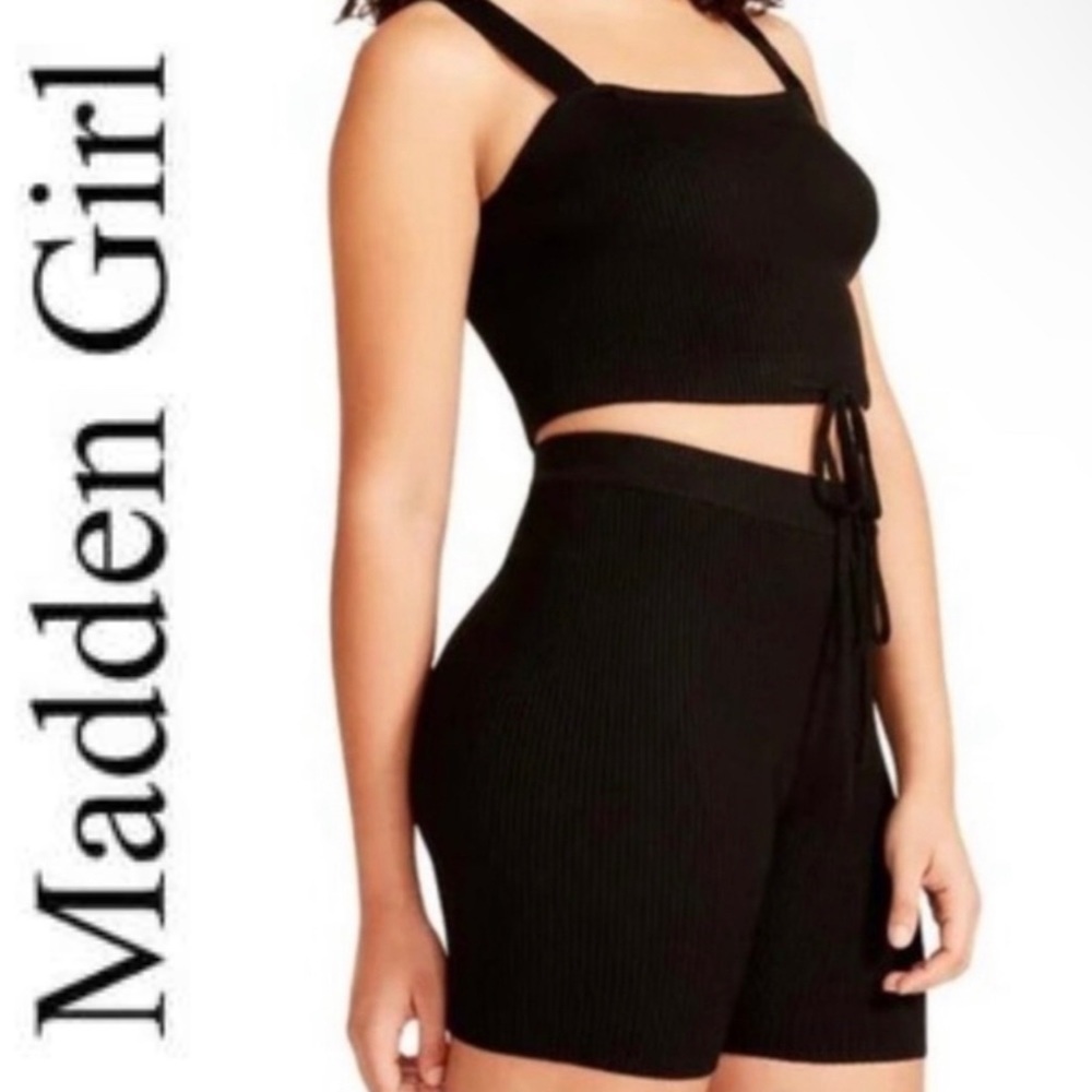NWT. $104R. Madden Girl Ribbed Tank & Bike Shorts Set. Size XL. Black